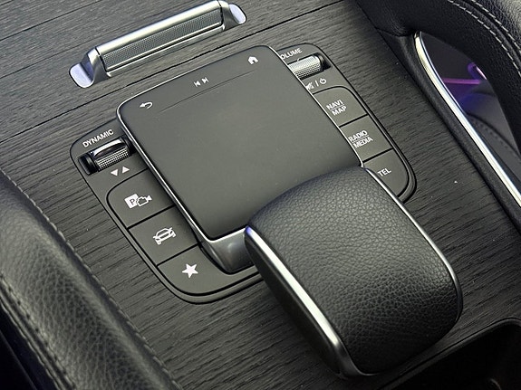 Mercedes-Benz GLE350 de 25 of 27