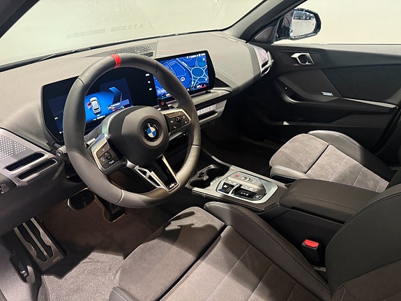 BMW M135i 11 of 17