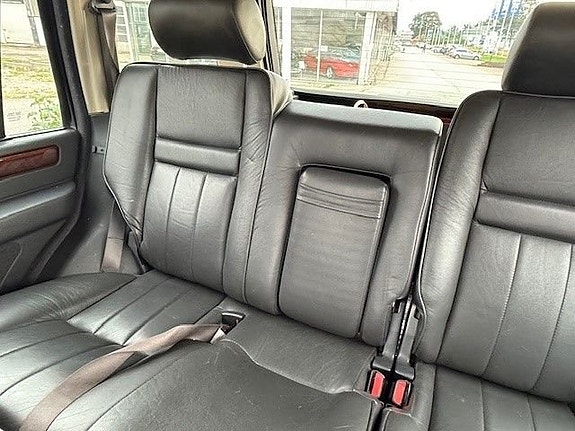 Land Rover Range Rover 11 of 11