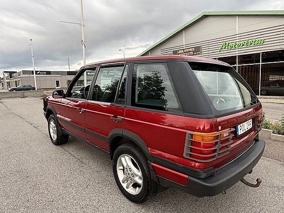 Land Rover Range Rover 5 of 5