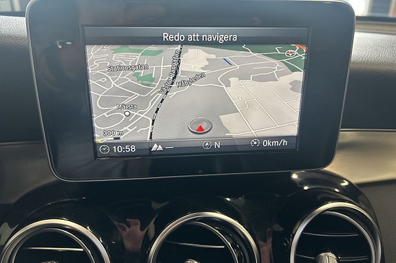 Mercedes-Benz GLC350 e 13 of 24