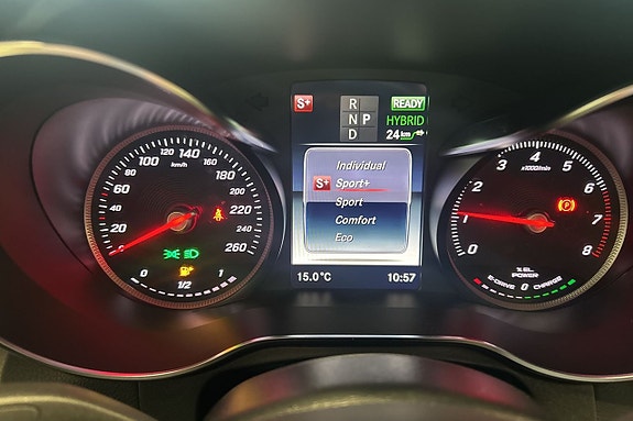 Mercedes-Benz GLC350 e 12 of 24
