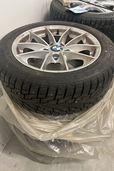 BMW 320 9 of 13