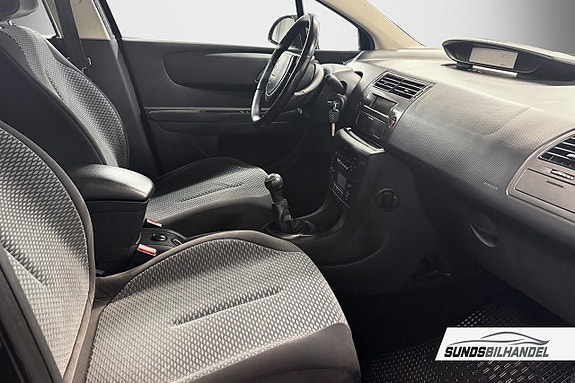 Citroen C4 7 of 12