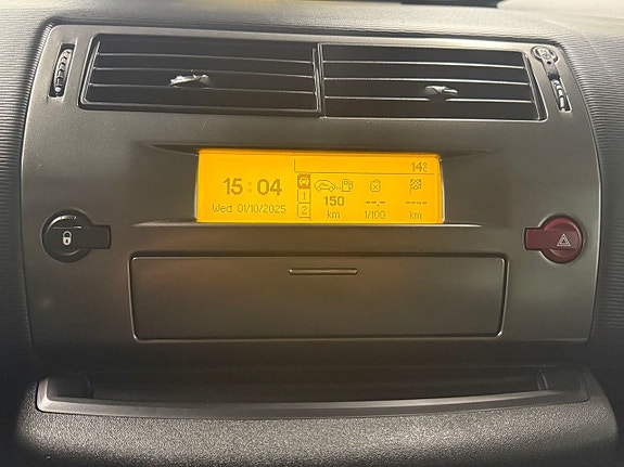 Citroen C4 10 of 12