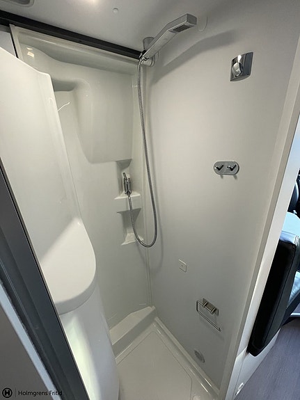 Adria Twin Supreme 640Slb 180HK | AC BODEL 14 of 24