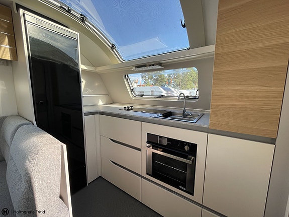 Adria Adora 613 HT | ALDE | FRONTKÖK | STOR TOALETT 8 of 20