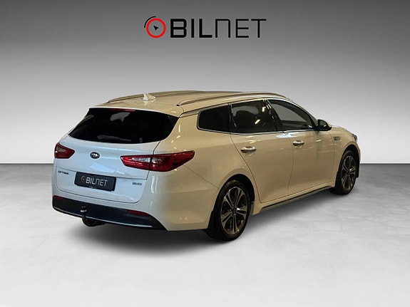 Kia Optima 2 of 21