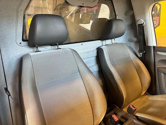 Volkswagen Caddy 7 of 17