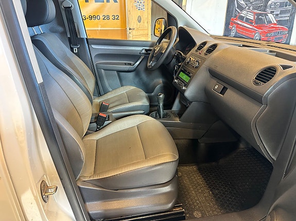 Volkswagen Caddy 8 of 17