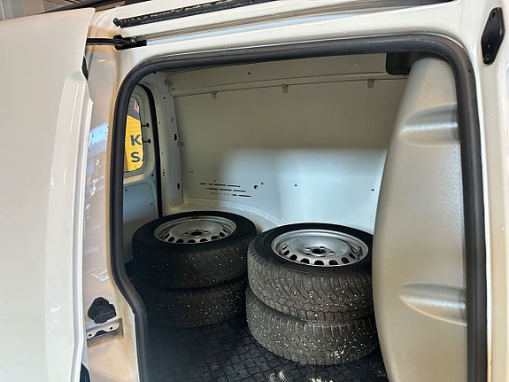 Volkswagen Caddy 16 of 17