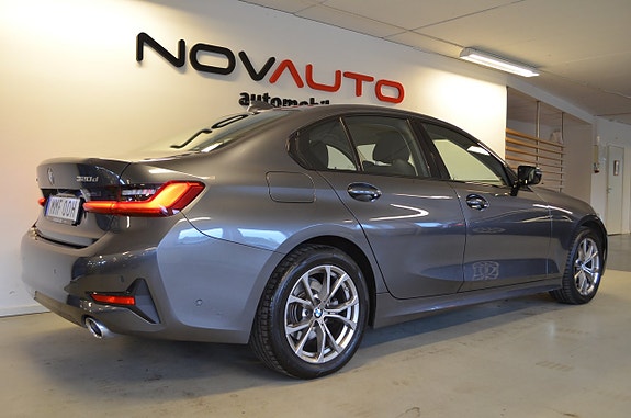 BMW 320 28 of 29
