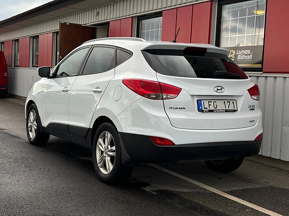 Hyundai ix35 4 of 24