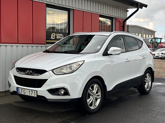 Hyundai ix35 2 of 24