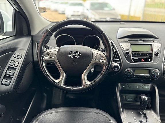 Hyundai ix35 9 of 24