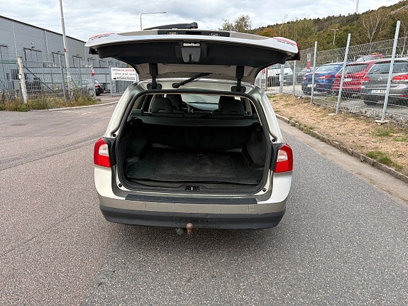 Volvo V70 7 of 13