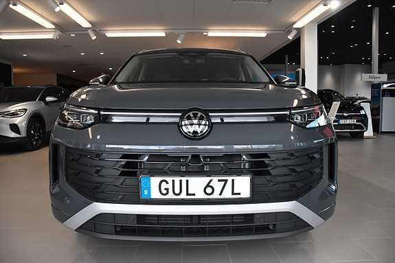 Volkswagen Tayron 3 of 5