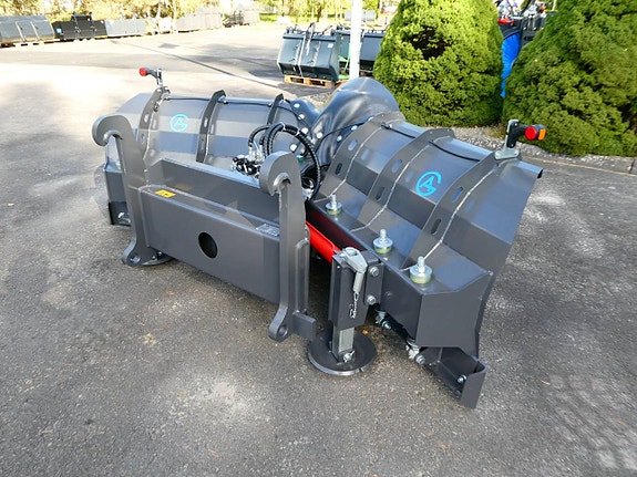 Ny Vikplog GA Sweden AB VSP 2800 med Stora BM Fästet