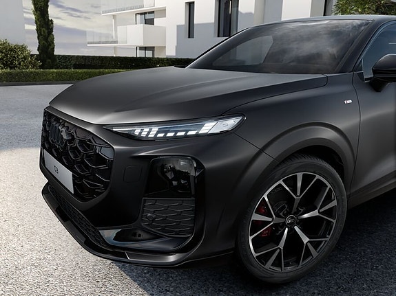 Audi Q3 7 of 10