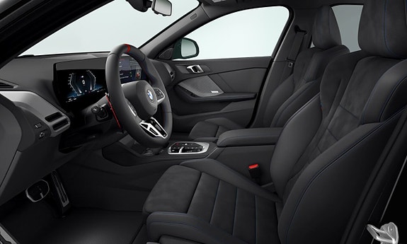 BMW M135i 2 of 4