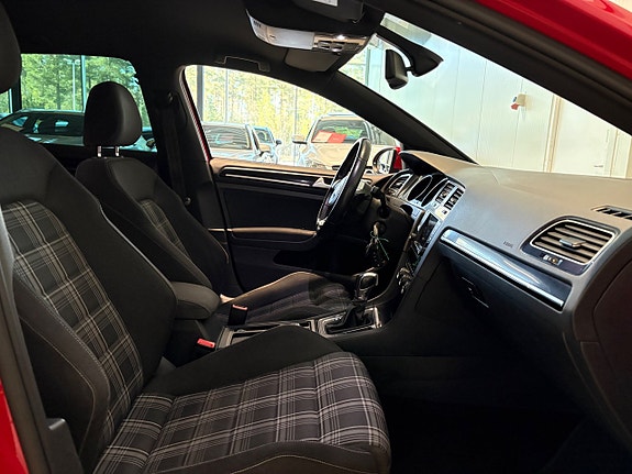 Volkswagen Golf I 12 of 18