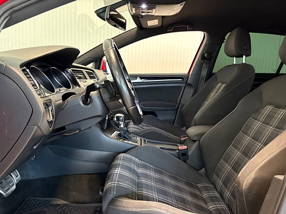 Volkswagen Golf I 8 of 18