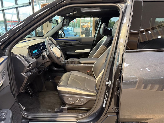 Kia EV5 6 of 8