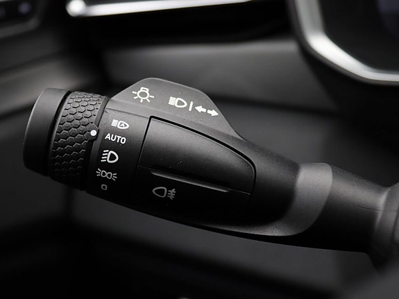 Lynk & Co 01 14 of 30
