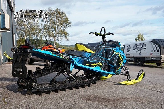 SKI-DOO SUMMIT 850 165" -18 4 of 10