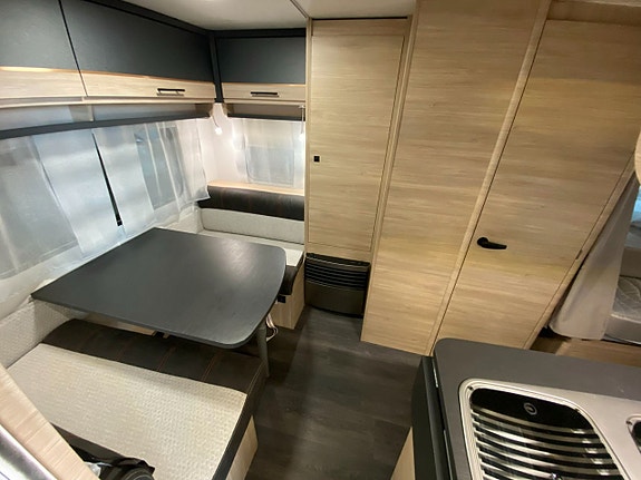 Caravelair Antarés  / Mover / Påsmarkis / 1300kg 9 of 18