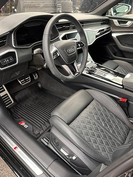 Audi S6 3 of 5