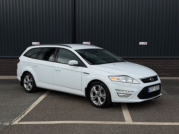 Ford Mondeo 3 of 5