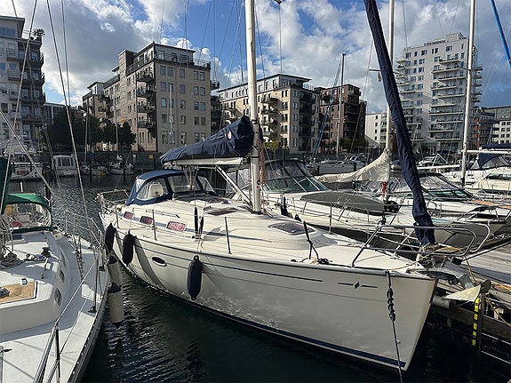Bavaria 33 Cruiser