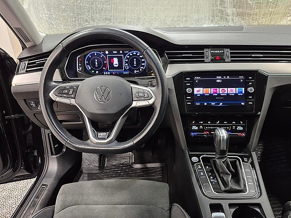 Volkswagen Passat 6 of 7