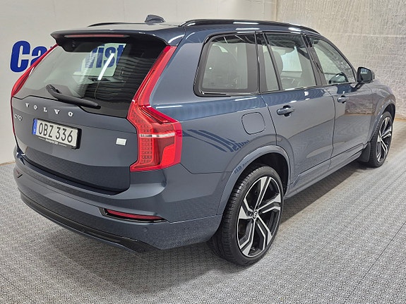 Volvo XC90 4 of 9