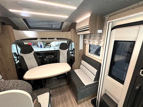 CI Magis 82 XT 9 of 20