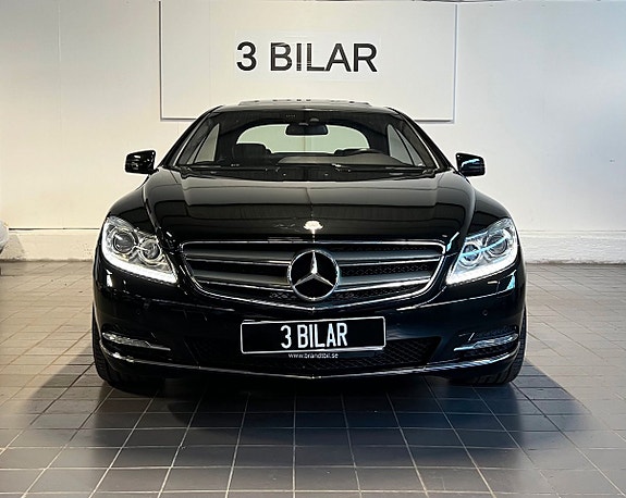 Mercedes-Benz CL500 3 of 5