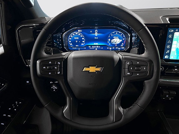 Chevrolet Silverado 1500 11 of 19