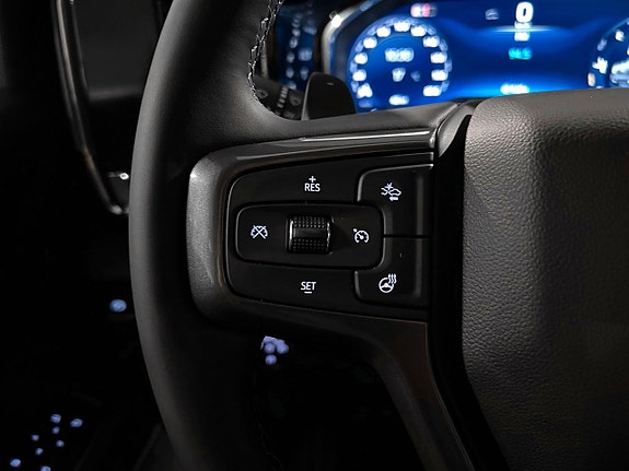 Chevrolet Silverado 1500 12 of 19