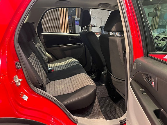 Suzuki SX4 13 of 20