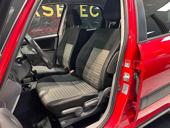 Suzuki SX4 11 of 20