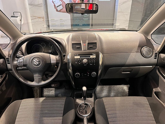 Suzuki SX4 9 of 20