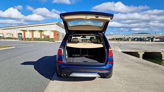 BMW X3 4 of 11