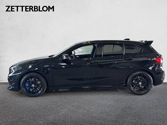BMW M135i 2 of 23