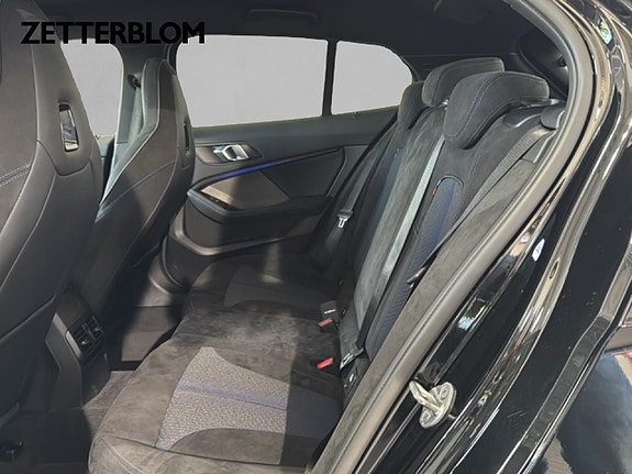 BMW M135i 9 of 23
