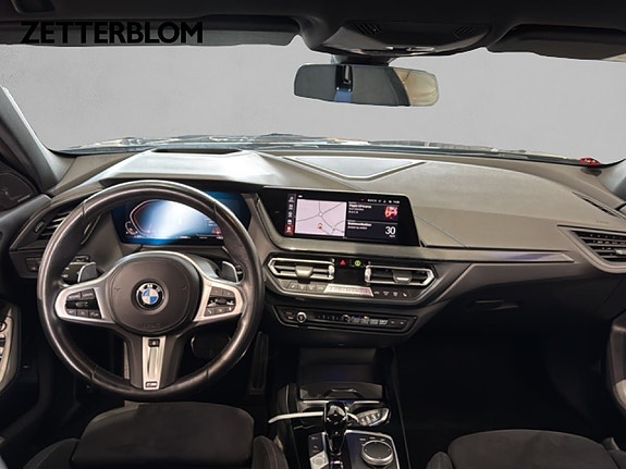 BMW M135i 10 of 23