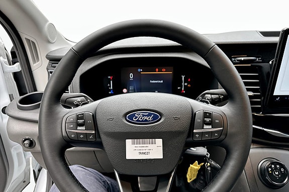 Ford Transit 6 of 7