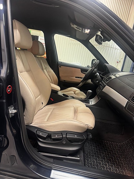 BMW X3 14 of 17