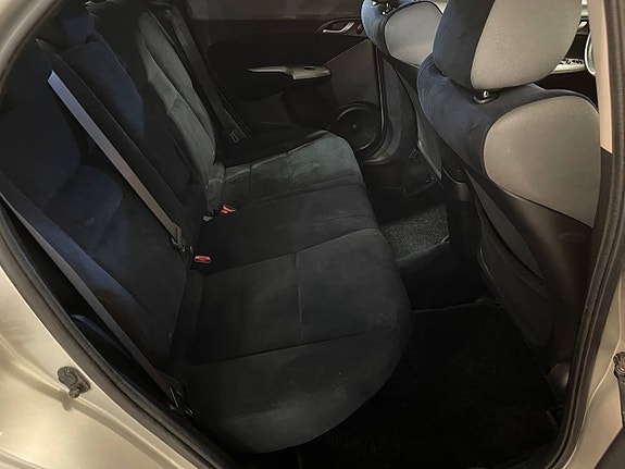 Honda Civic 10 of 13