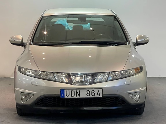 Honda Civic 2 of 5